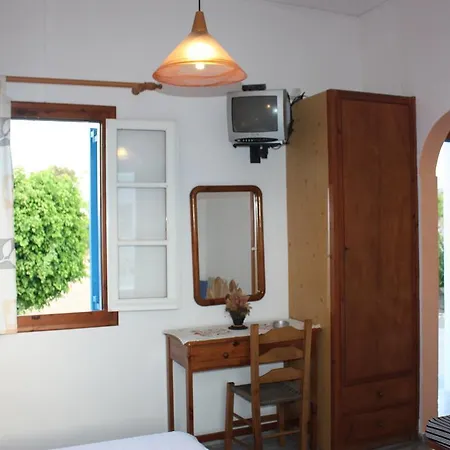Bungalows Cosmarie * Naousa (Paros)